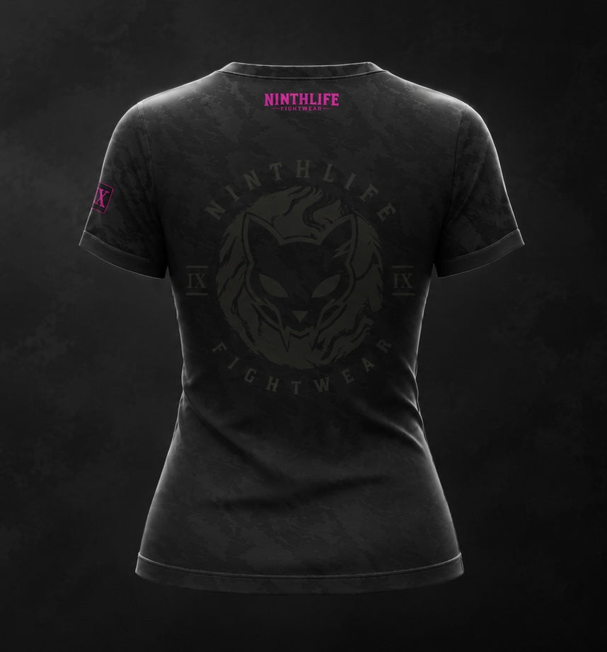 Charcoal camo and neon pink women’s rashguard