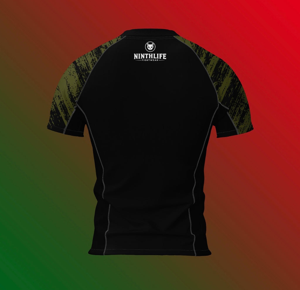 Green & black men’s rashguard